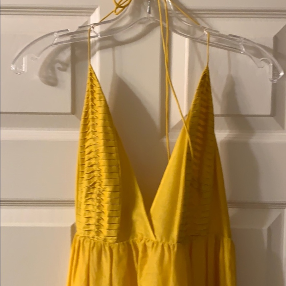 Never worn yellow Ali Ro halter dress